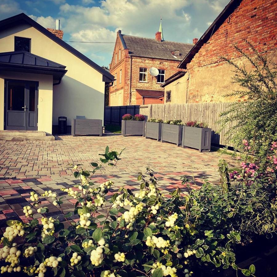 Guest House In Dobele City Center- Pilsetas Maja Luaran gambar