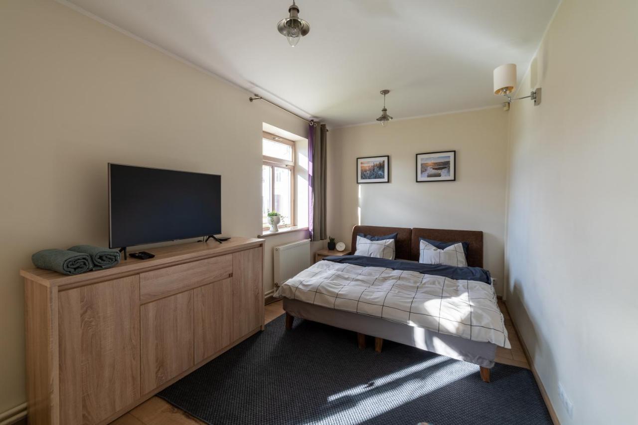 Guest House In Dobele City Center- Pilsetas Maja Luaran gambar