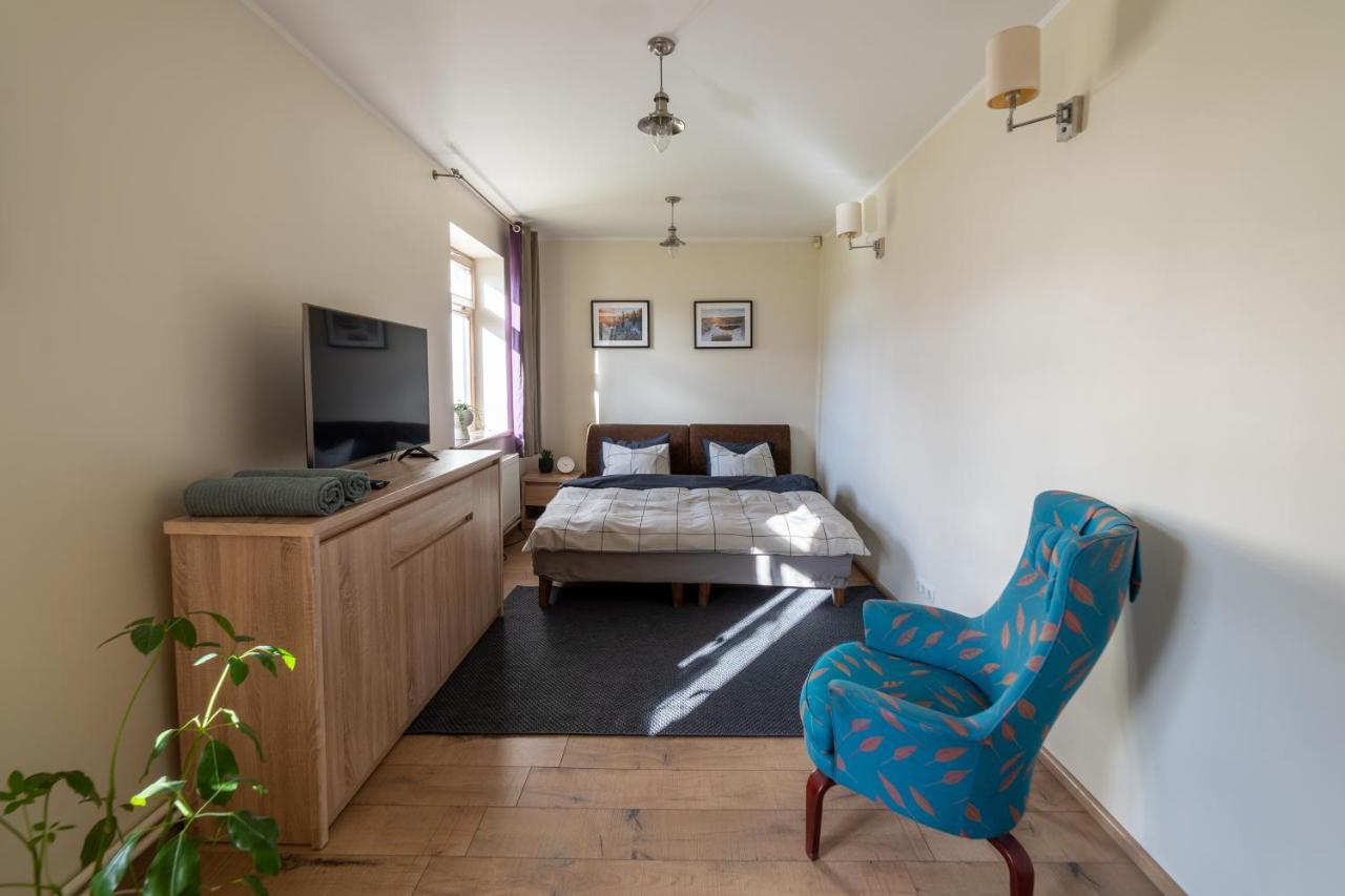 Guest House In Dobele City Center- Pilsetas Maja Luaran gambar
