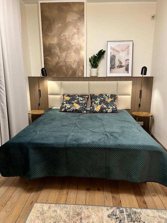 Guest House In Dobele City Center- Pilsetas Maja Luaran gambar